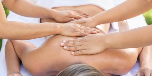four+hands+massage
